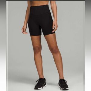 Lululemon Base Pace High-Rise Short 6" H2
